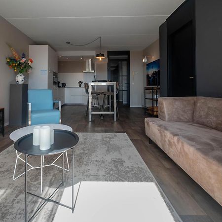 Zuiderzeestate 35, Prachtig Appartement Aan Het Ijsselmeer Makkum Exterior foto