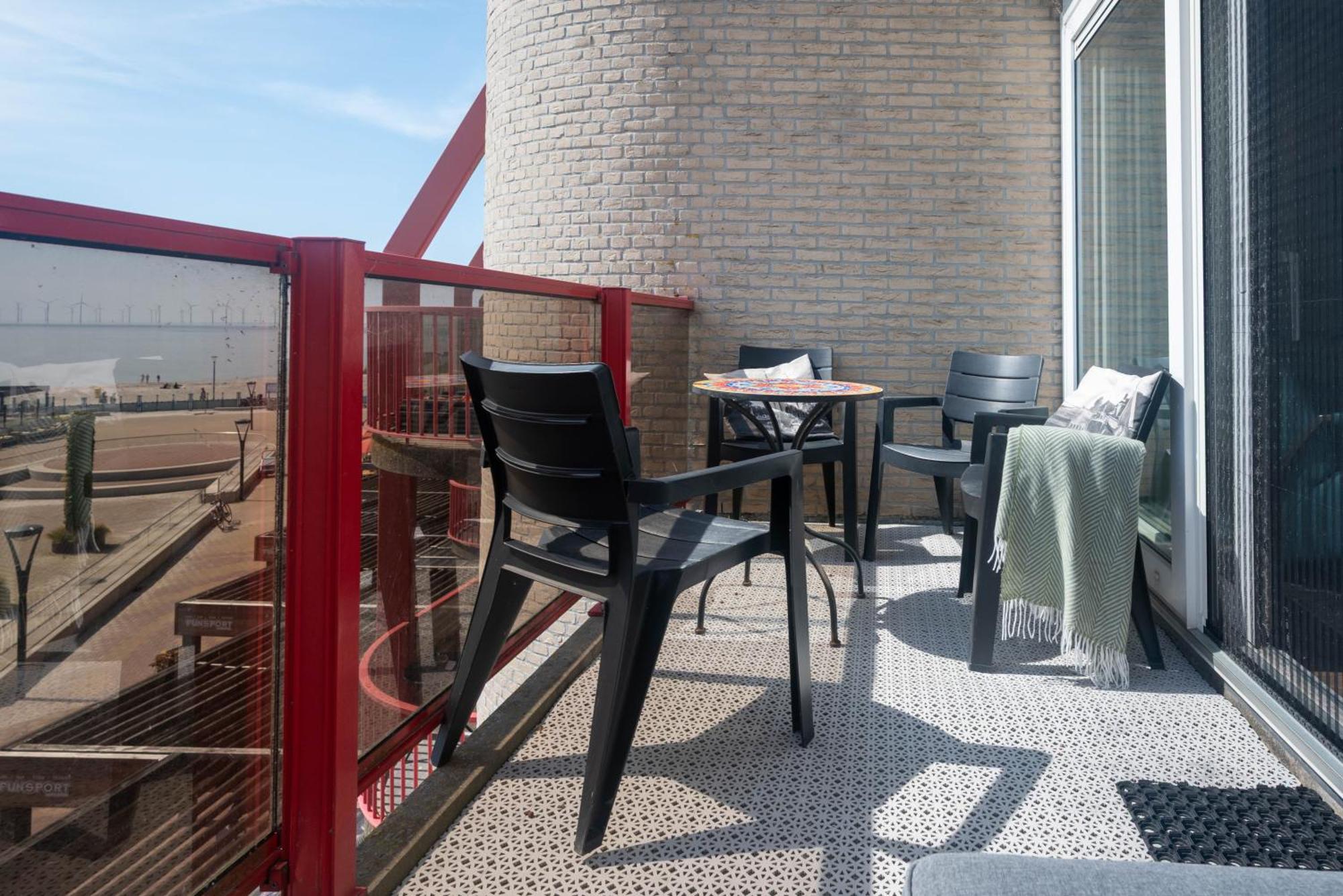 Zuiderzeestate 35, Prachtig Appartement Aan Het Ijsselmeer Makkum Exterior foto