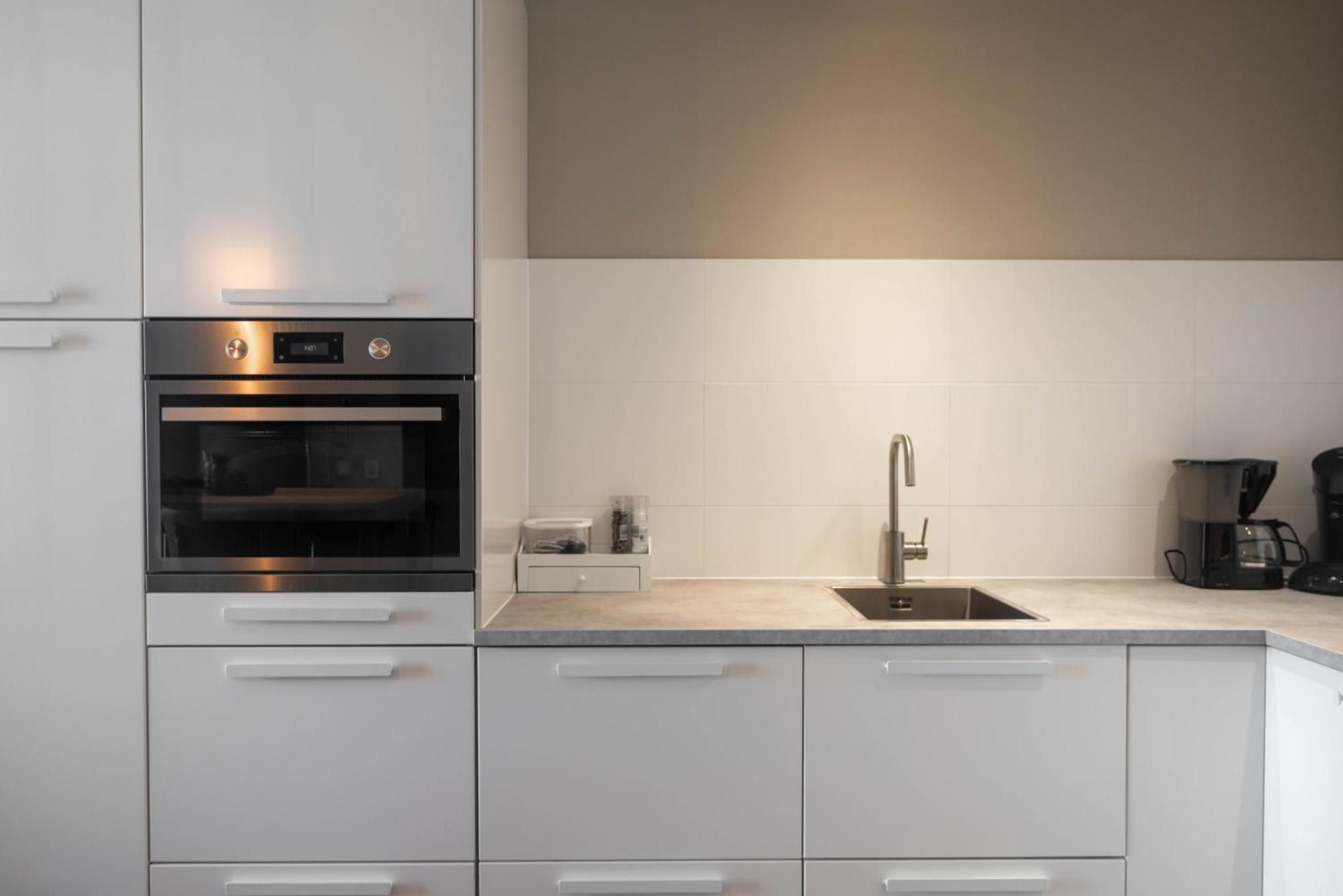 Zuiderzeestate 35, Prachtig Appartement Aan Het Ijsselmeer Makkum Exterior foto