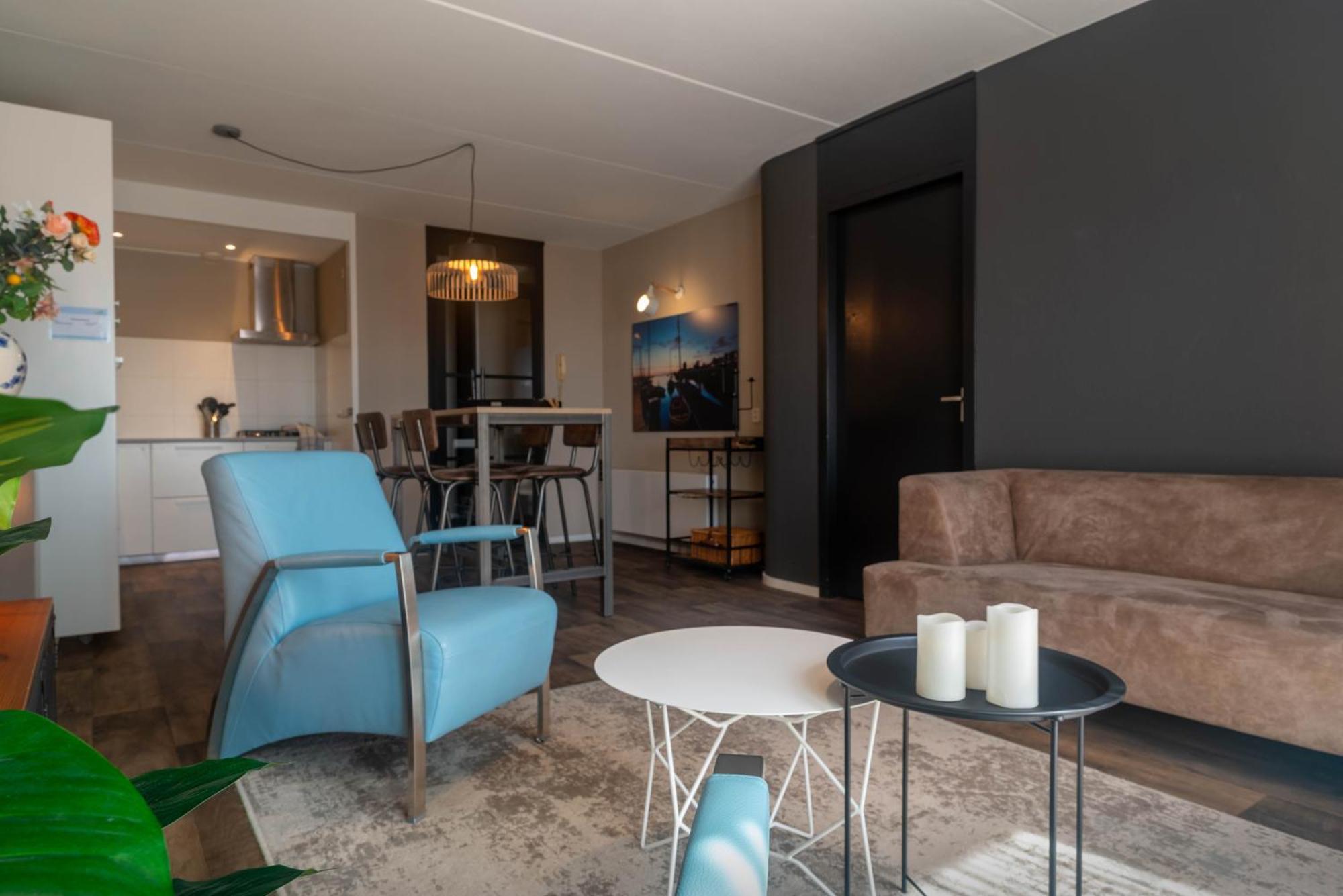 Zuiderzeestate 35, Prachtig Appartement Aan Het Ijsselmeer Makkum Exterior foto