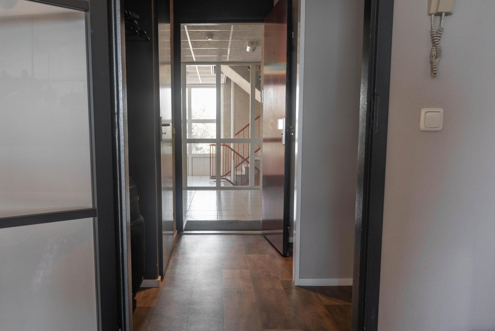 Zuiderzeestate 35, Prachtig Appartement Aan Het Ijsselmeer Makkum Exterior foto
