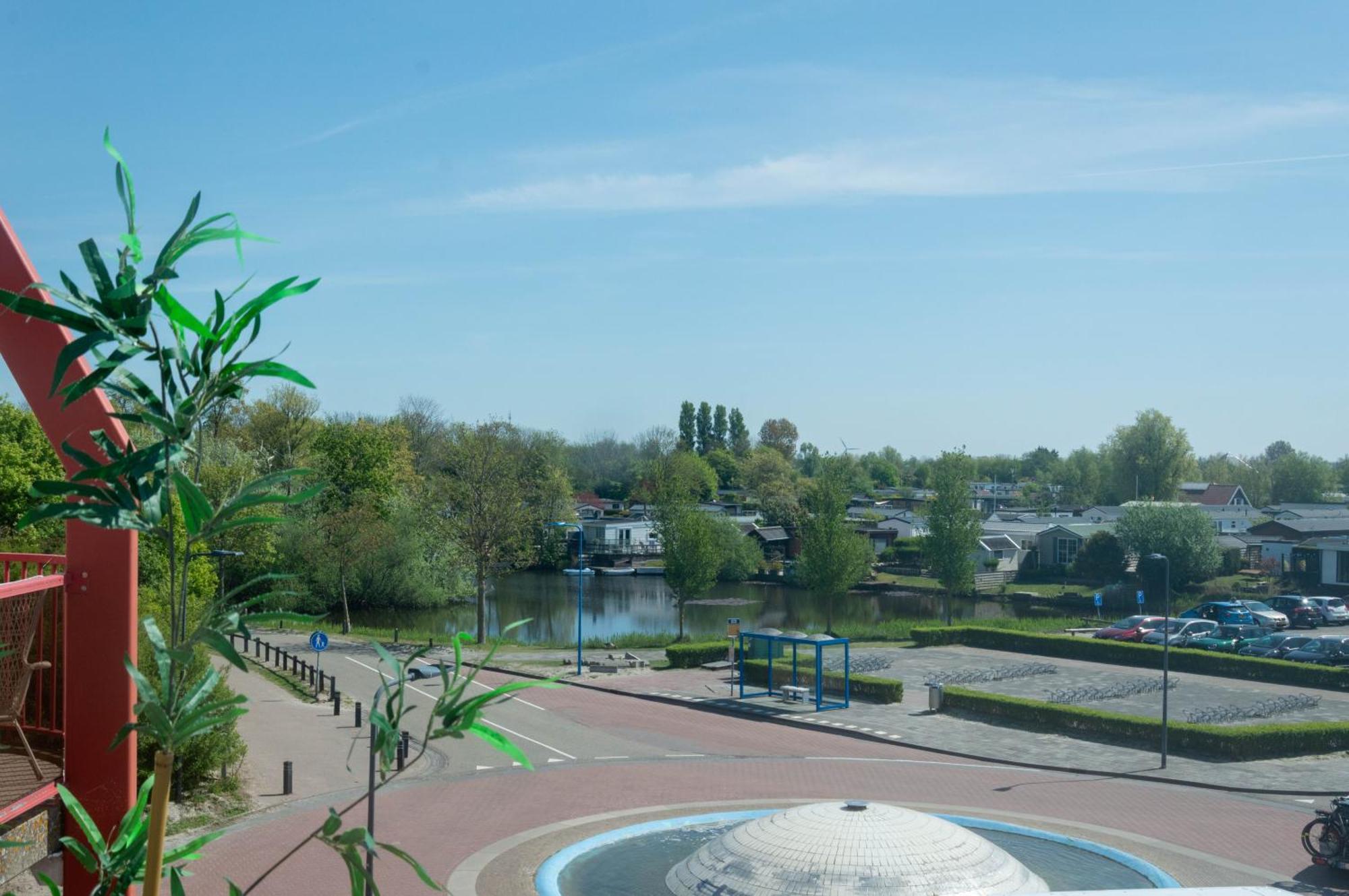 Zuiderzeestate 35, Prachtig Appartement Aan Het Ijsselmeer Makkum Exterior foto